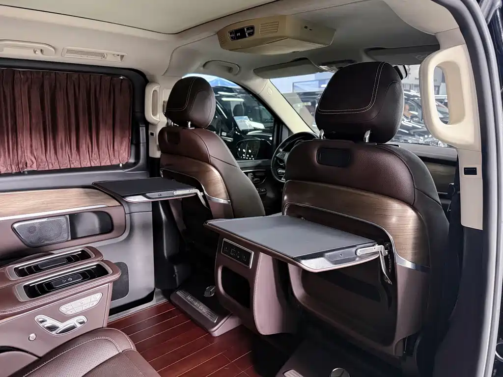 Mercedes-Benz V-Class — миниатюра 4