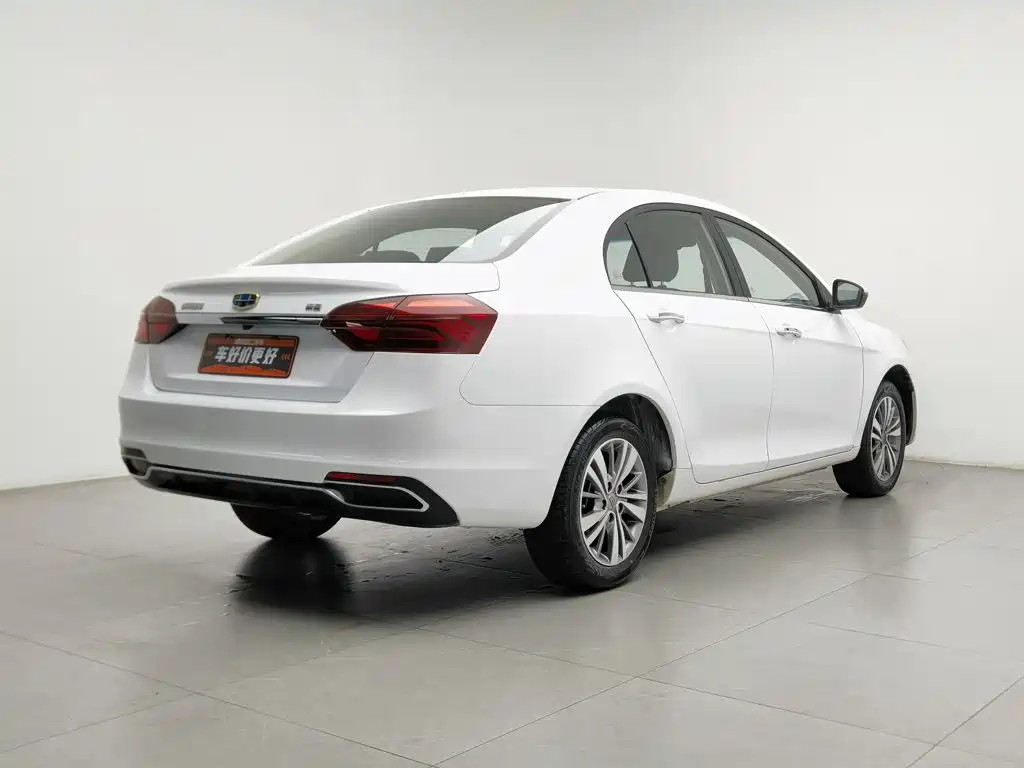Geely Emgrand — миниатюра 2