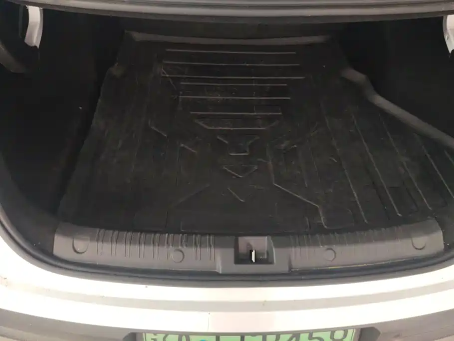 BYD Qin L — миниатюра 4