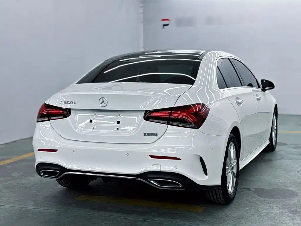 Mercedes-Benz A-Class — миниатюра 8