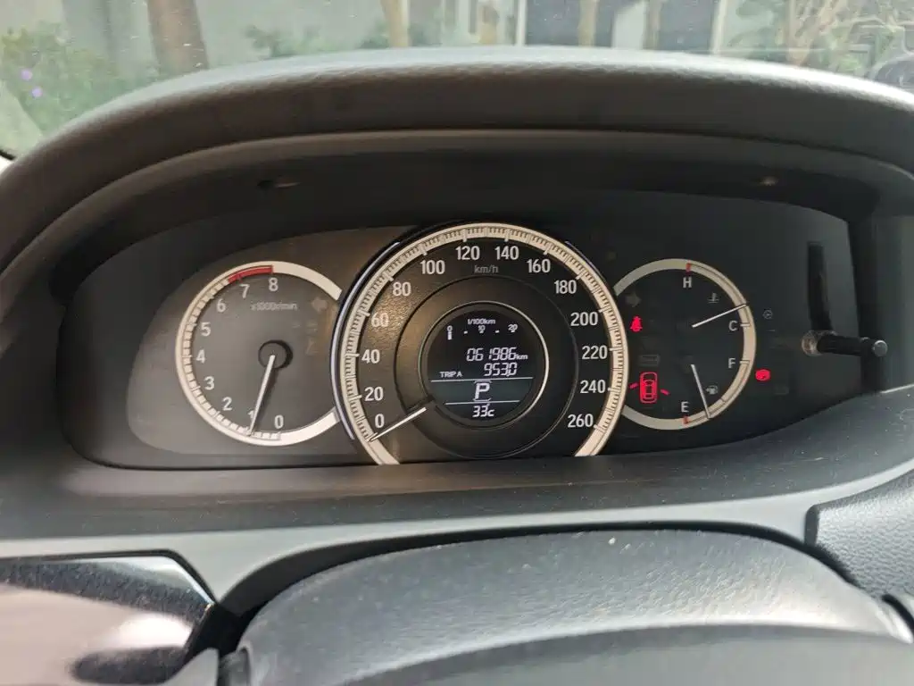 Honda Accord — миниатюра 7