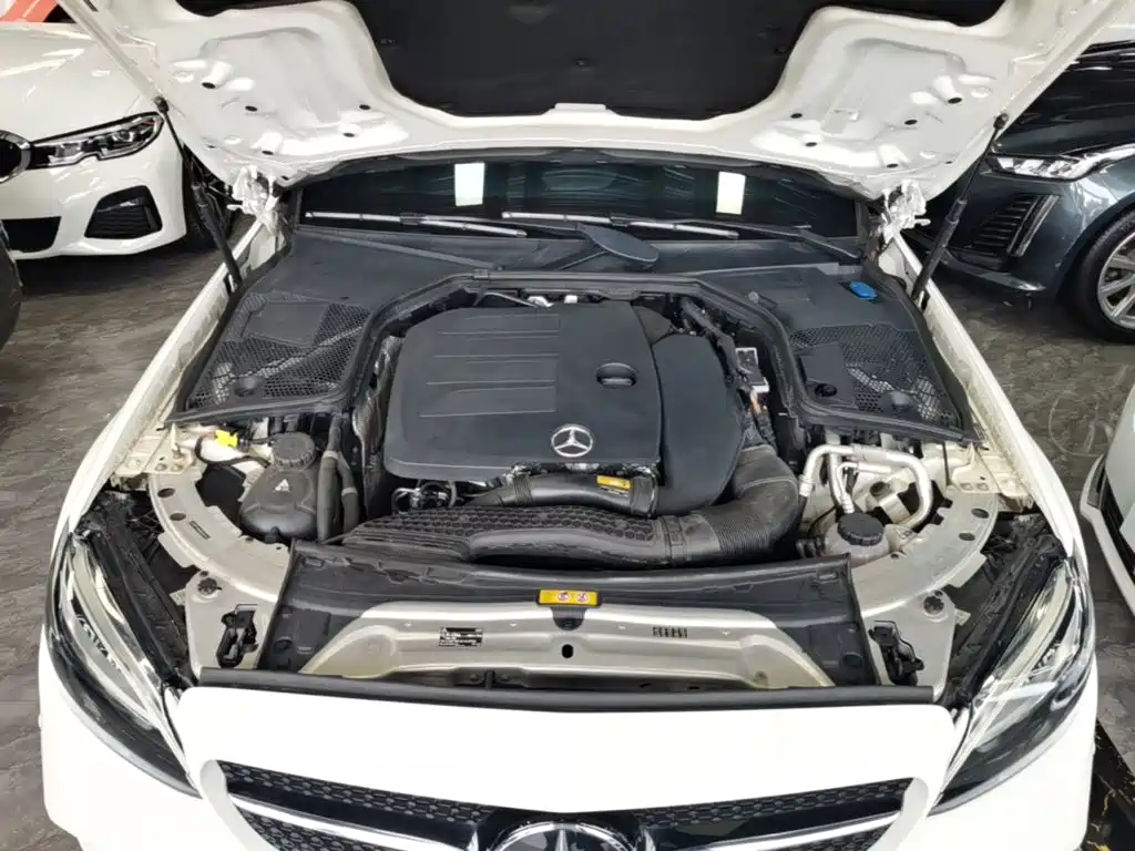 Mercedes-Benz C-Class — миниатюра 20