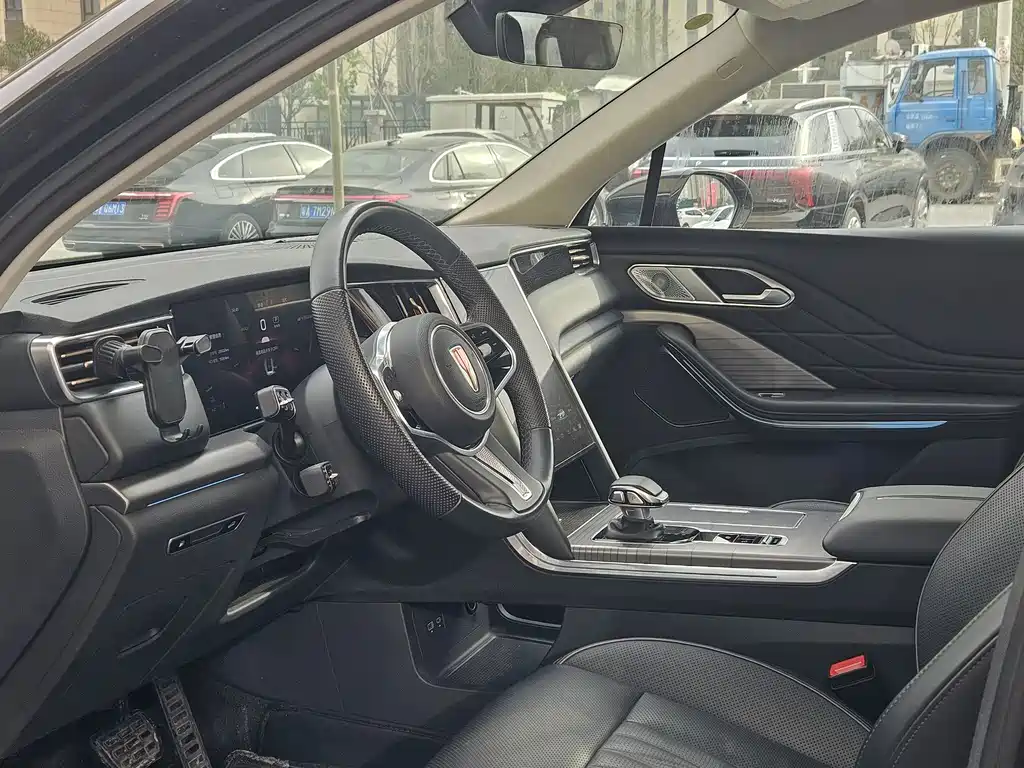 Hongqi HONGQI HS7 PHEV