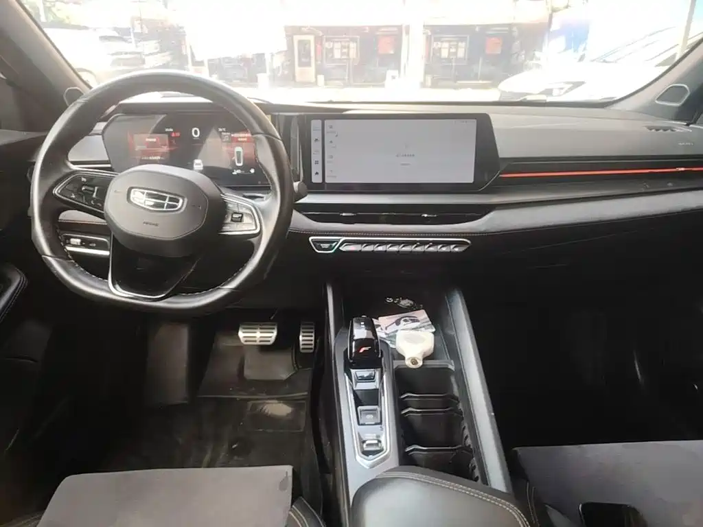 Geely Binrui — миниатюра 10