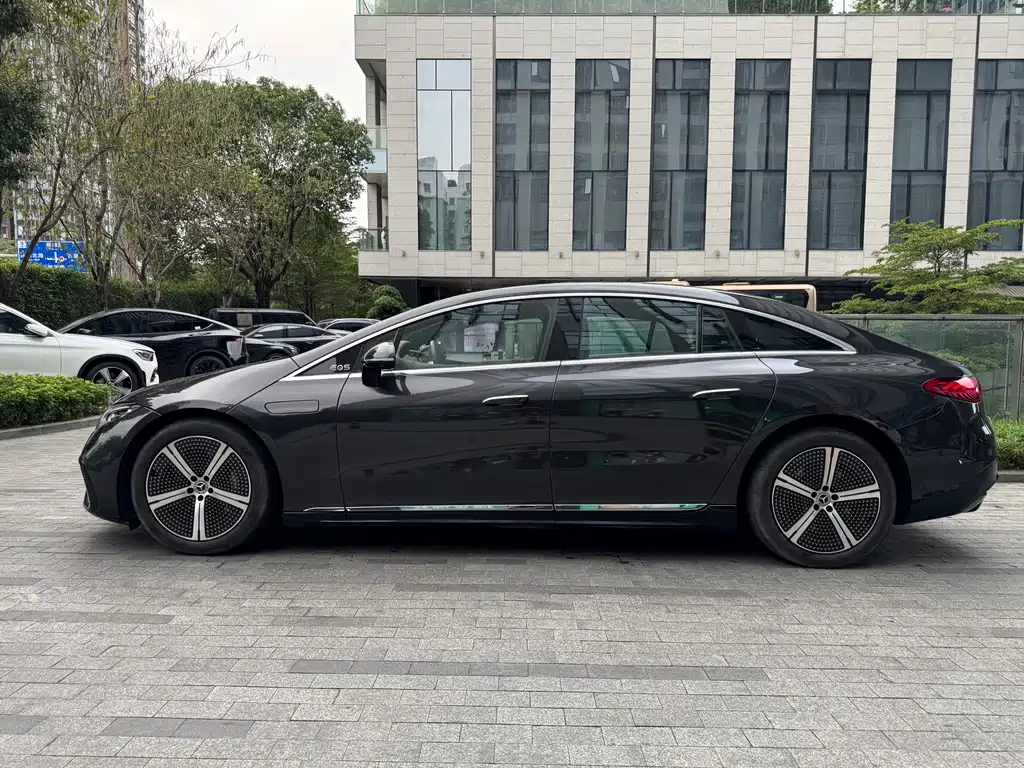 Mercedes-Benz EQS 2022 450+ Luxury