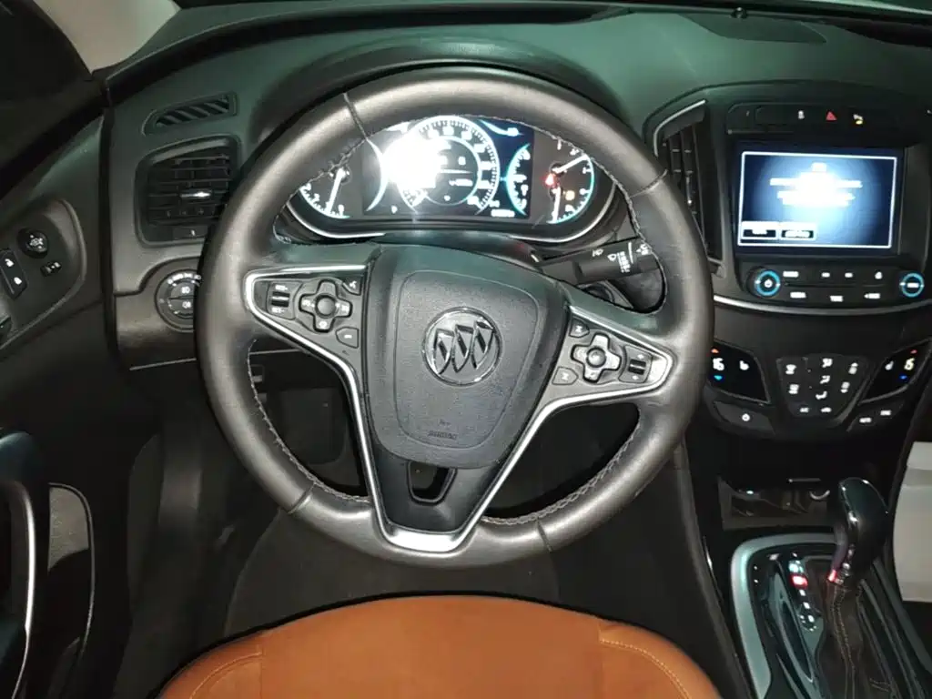 Buick Regal — миниатюра 11