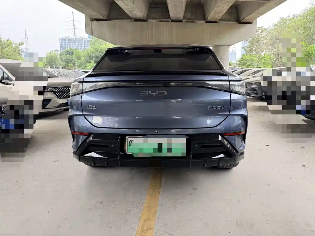 BYD Sealion 07 EV — миниатюра 8