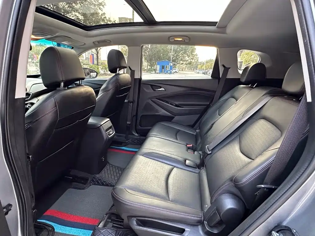Chevrolet Volando — миниатюра 4