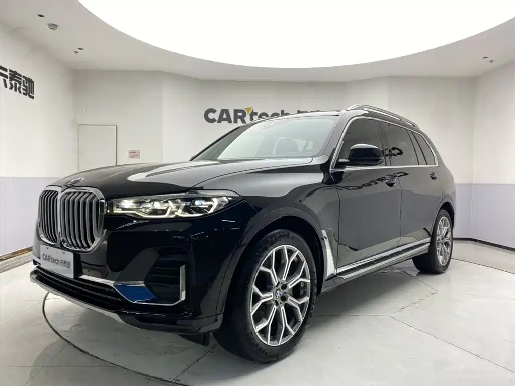 BMW X7 2022 xDrive40i Leading Type Luxury Package