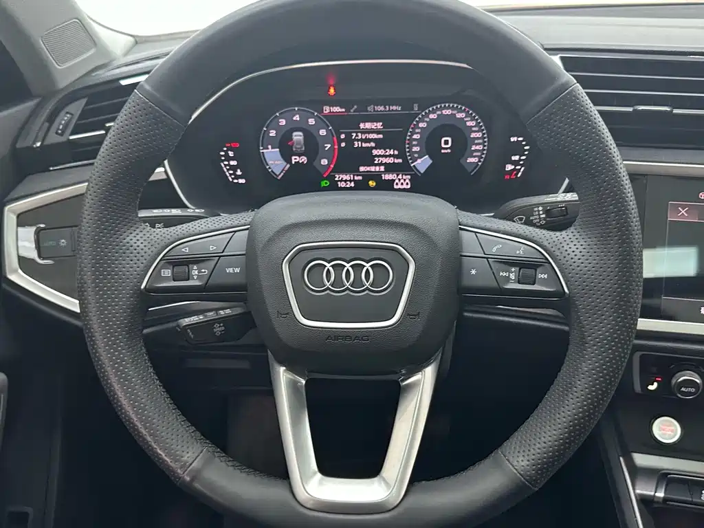 Audi Q3 — миниатюра 11
