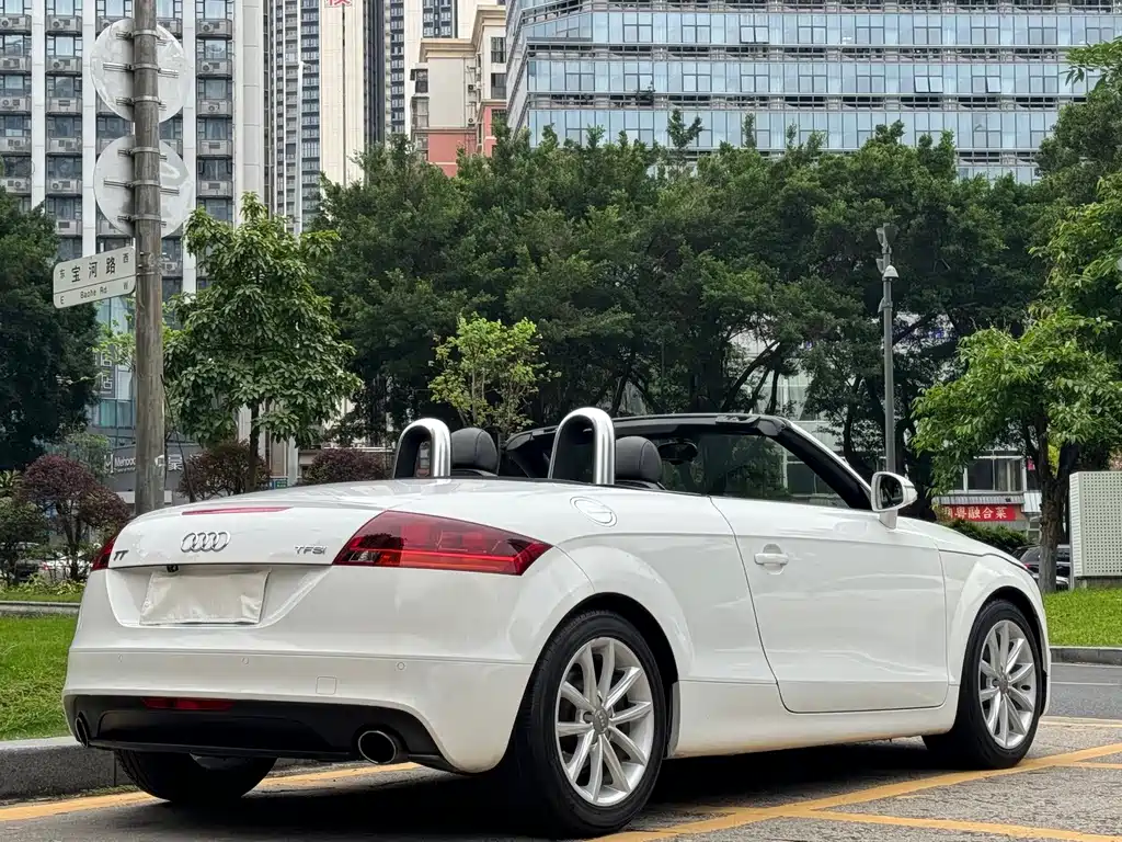 Audi TT — миниатюра 10
