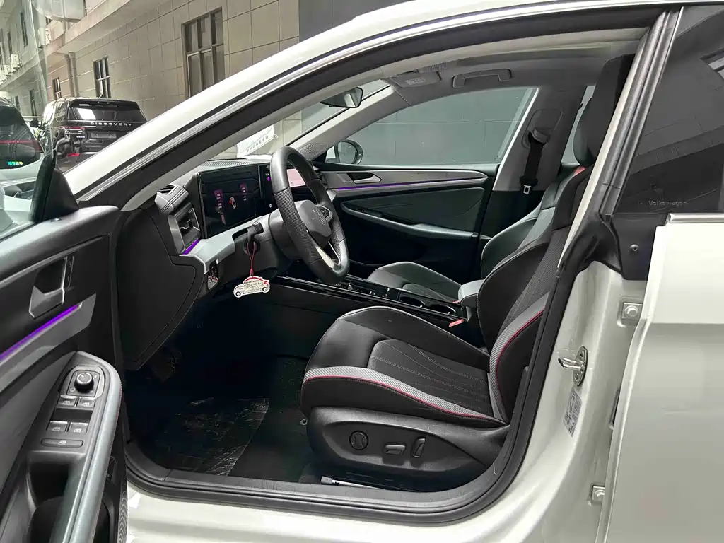 Volkswagen Lamando — миниатюра 11