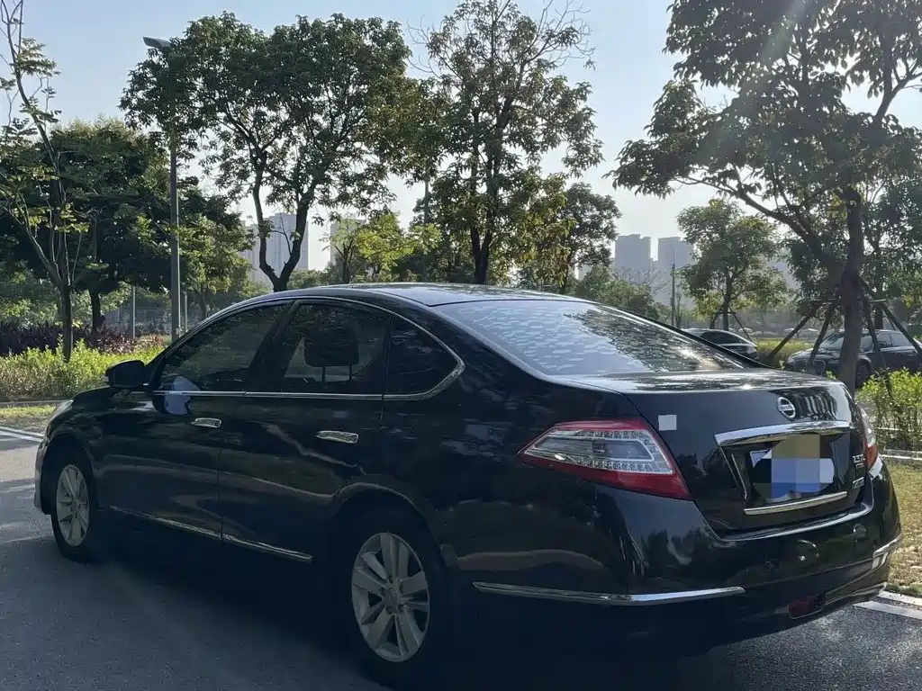 Nissan Teana — миниатюра 9