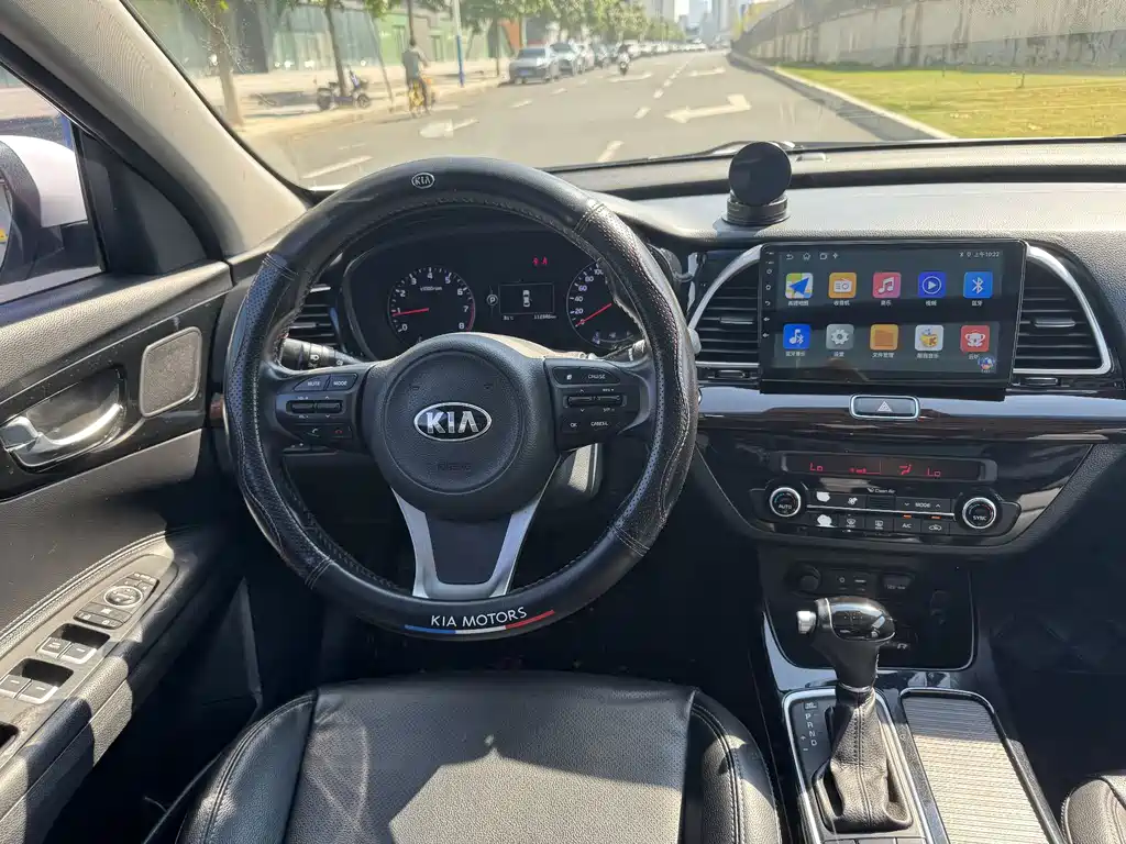 Kia K4 — миниатюра 14