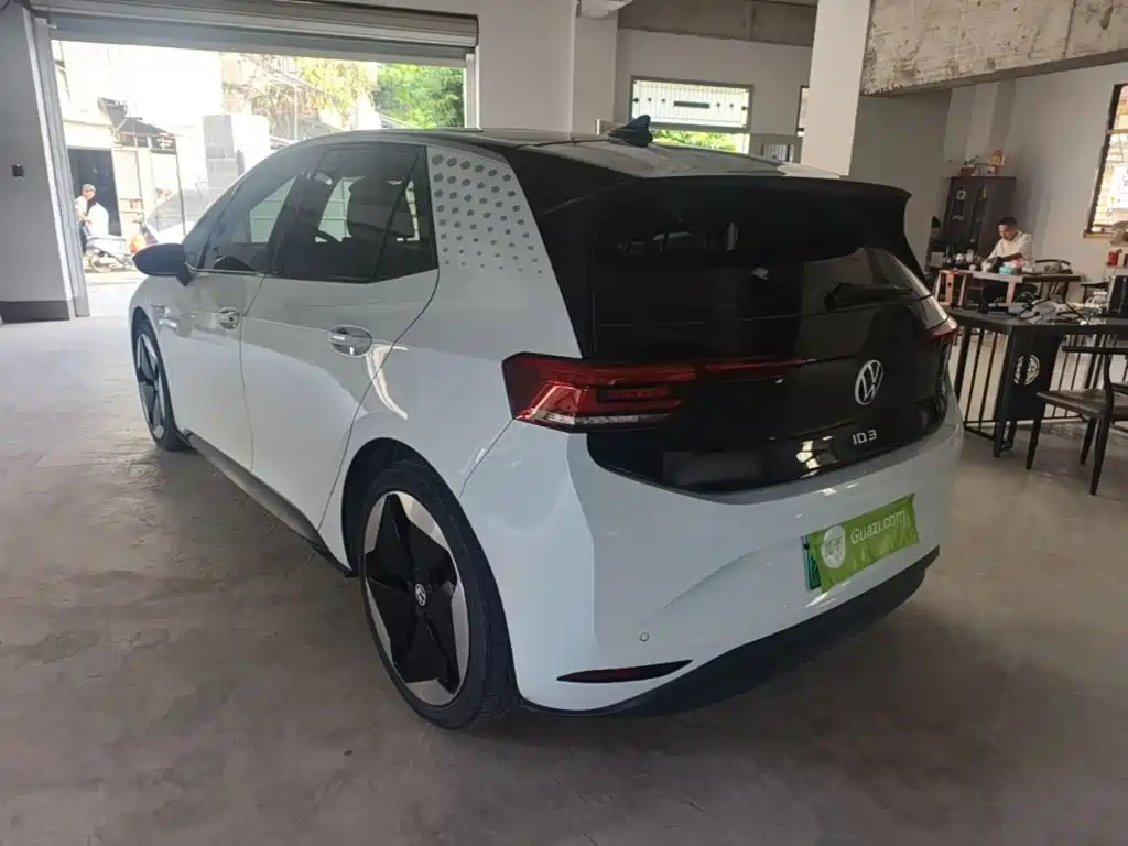 Volkswagen ID.3 — миниатюра 5