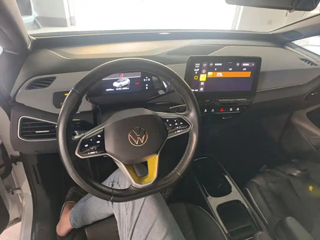 Volkswagen ID.3 — миниатюра 10