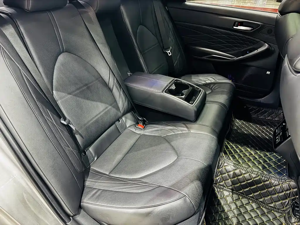 Toyota Avalon — миниатюра 11