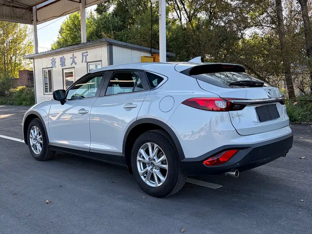 Mazda CX-4 — миниатюра 8