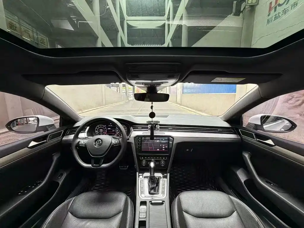 Volkswagen CC — миниатюра 8