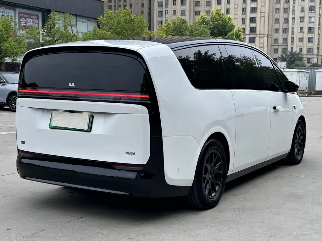 Li Auto Li MEGA — миниатюра 4