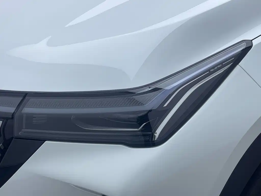 Geely Boyue L — миниатюра 9