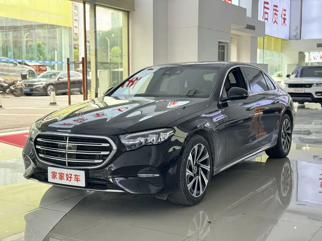 Mercedes-Benz E-Class — миниатюра 2