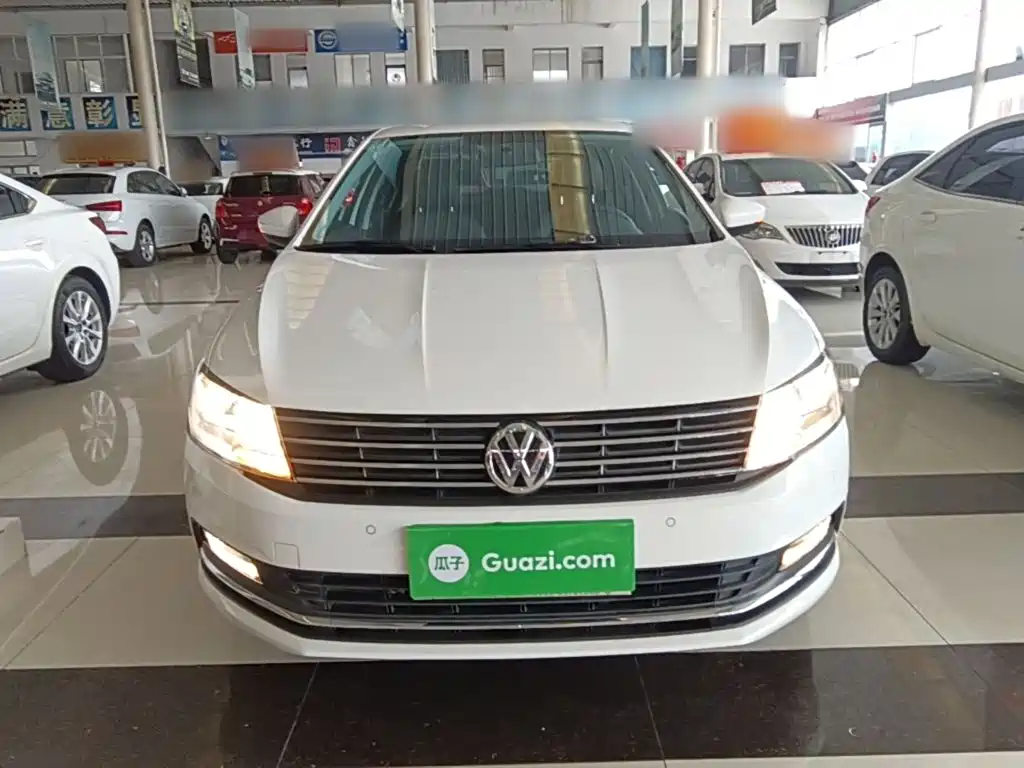 Volkswagen Lavida — миниатюра 3