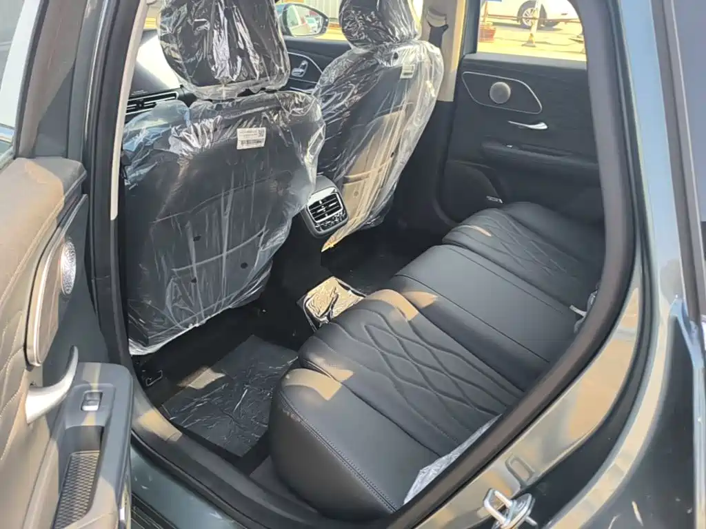 Chery Arrizo 8 PRO — миниатюра 17
