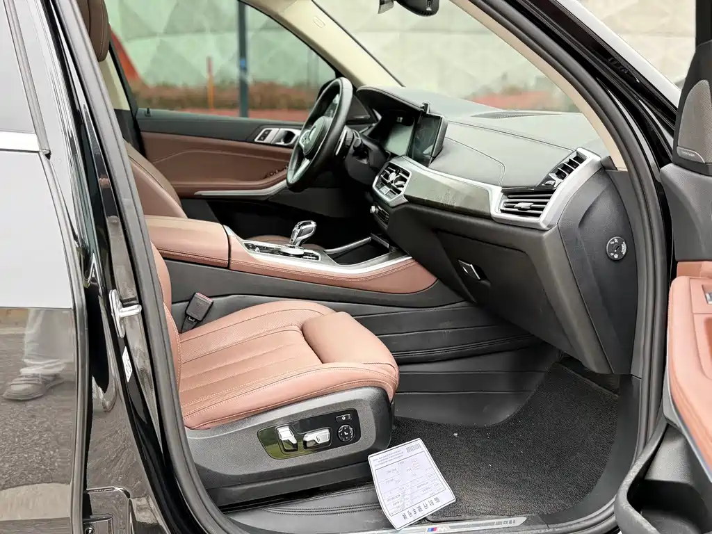 BMW X5 (Import) — миниатюра 15