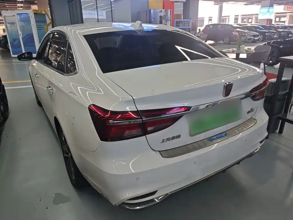 Roewe i6 New Energy — миниатюра 5