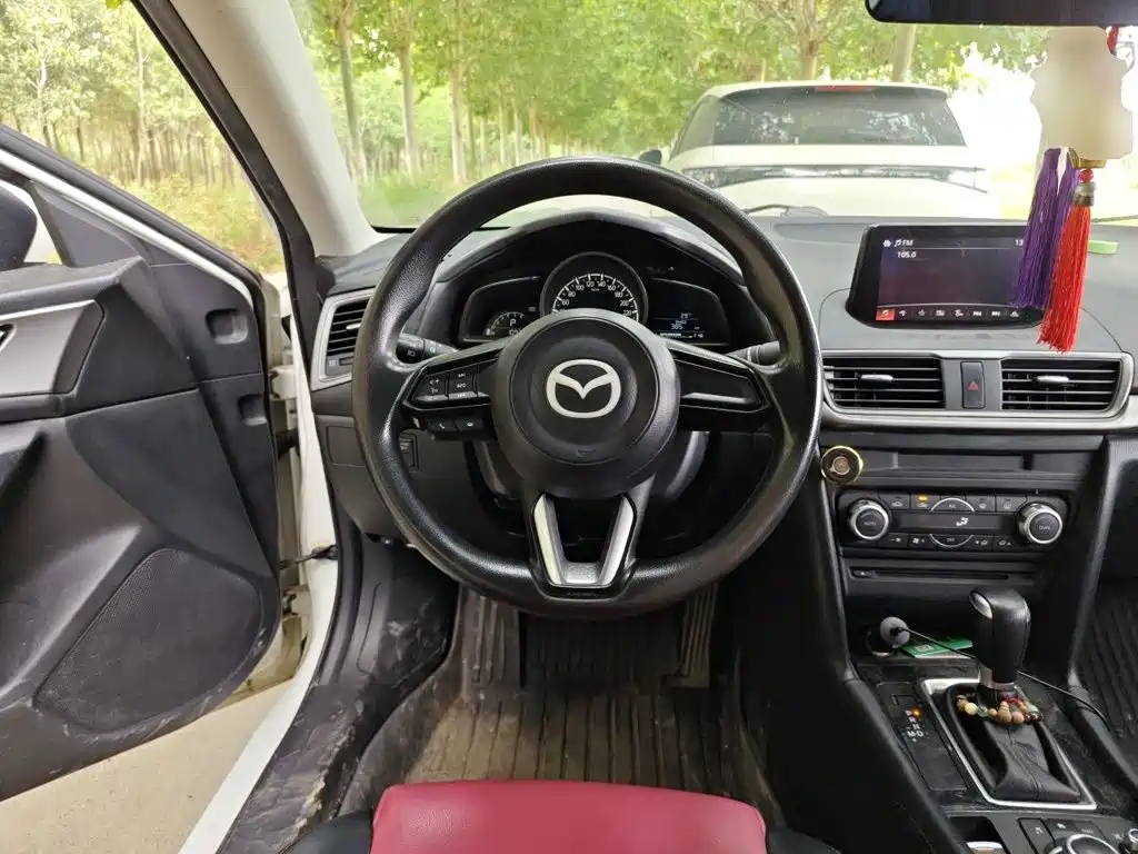 Mazda 3 Axela — миниатюра 13