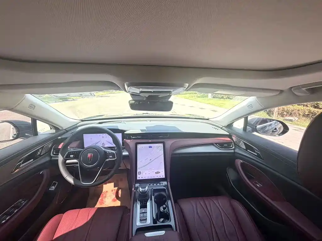 Hongqi Hongqi H5 — миниатюра 6