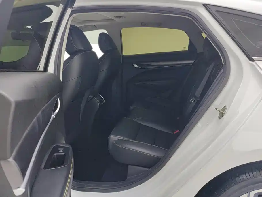 Geely Binrui — миниатюра 11