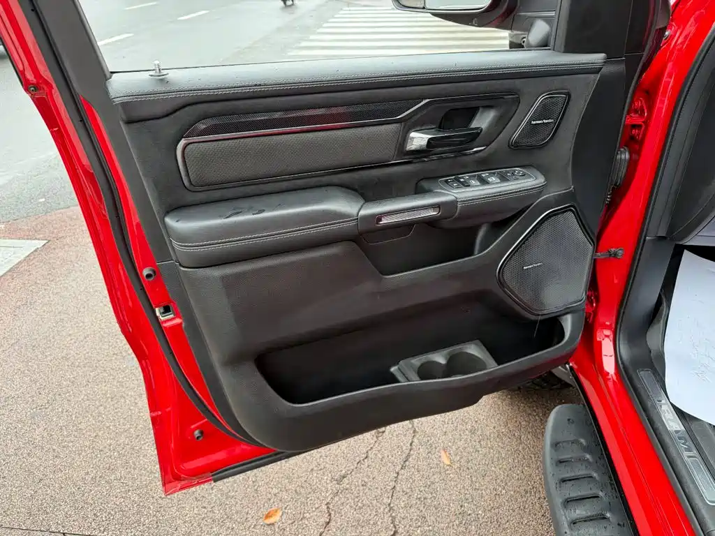 RAM Ram Trucks — миниатюра 6