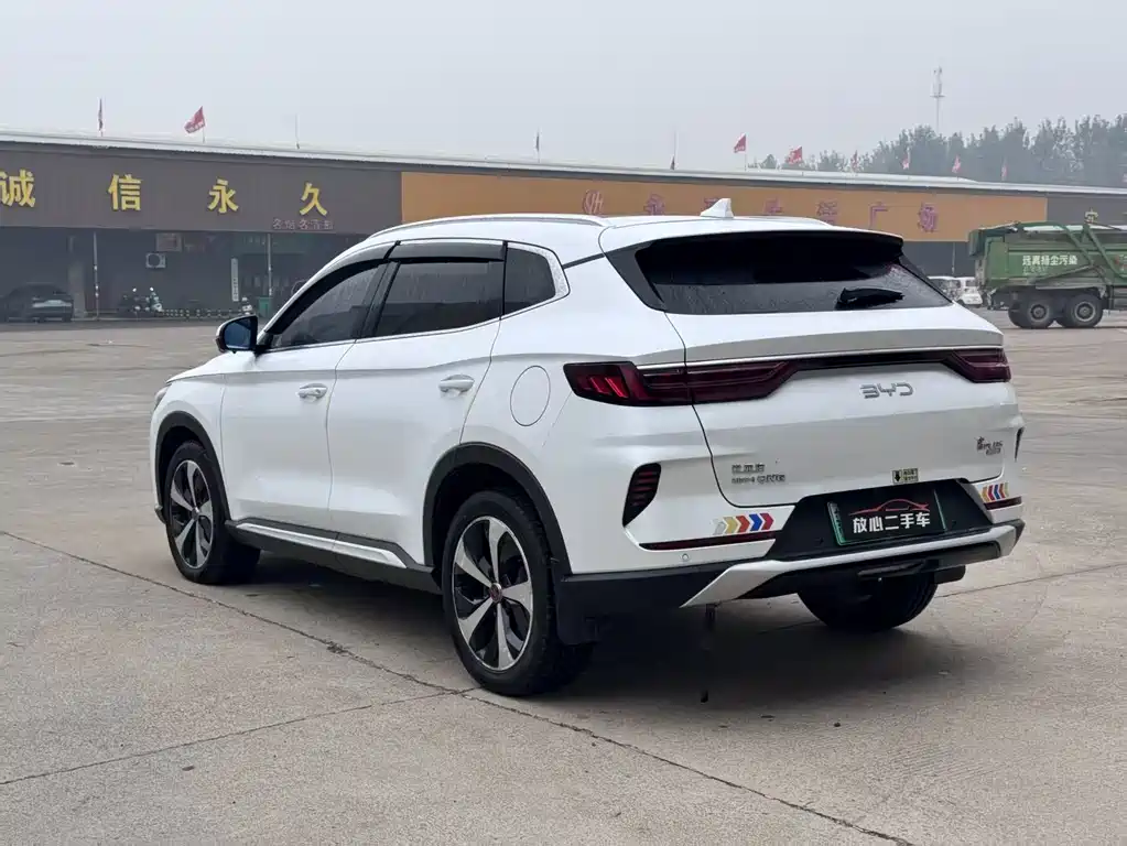 BYD PLUS New Energy — миниатюра 9