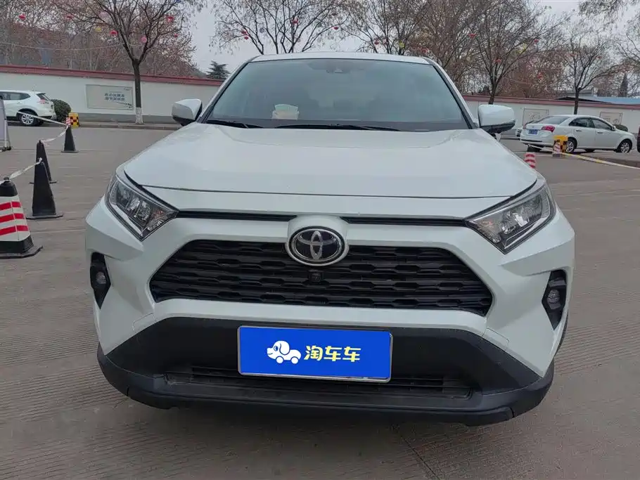 TOYOTA RAV4 RONGFANG