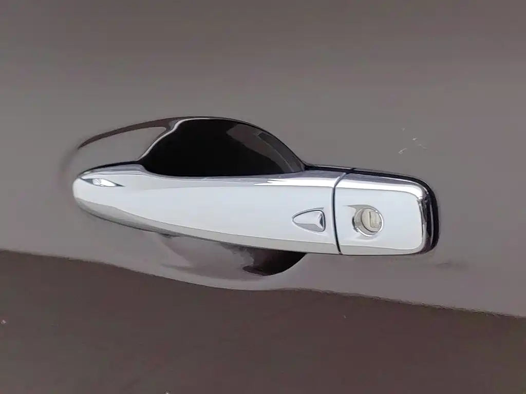 Renault Koleos — миниатюра 18