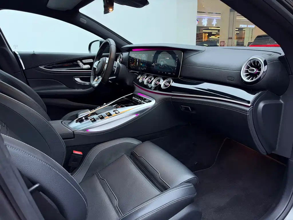 Mercedes-Benz AMG GT — миниатюра 10