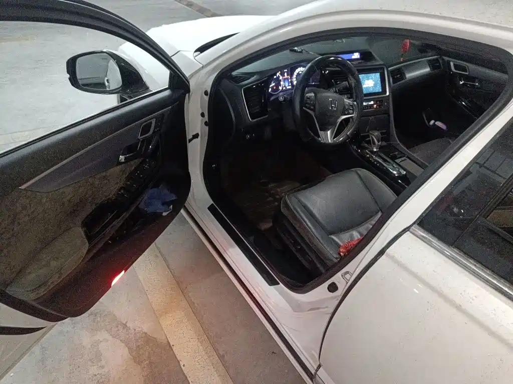 Honda Spirior — миниатюра 13