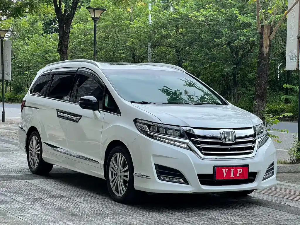 Honda Elysion — миниатюра 3