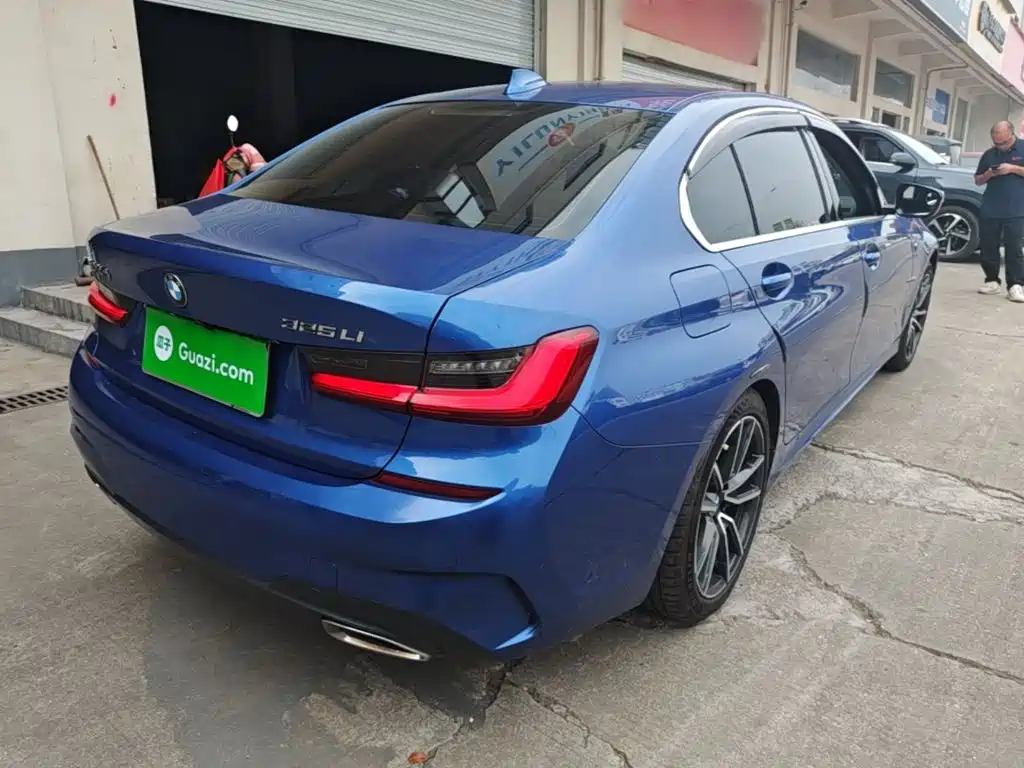 BMW 3 Series — миниатюра 7