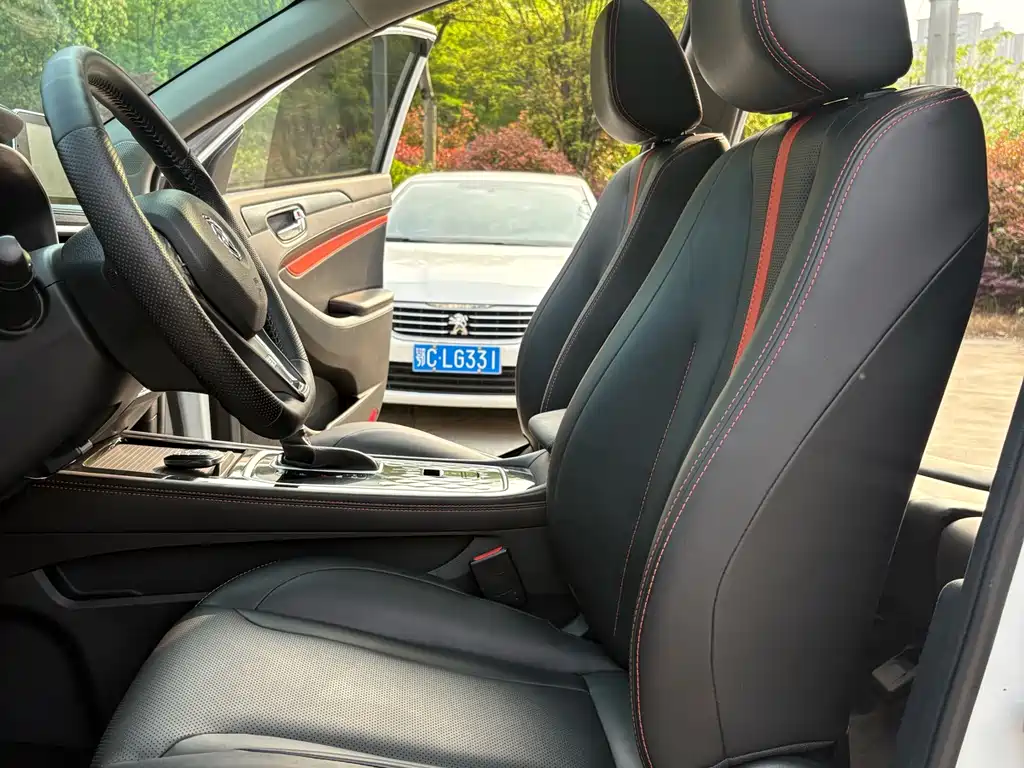 Dongfeng 580 2021 ☆ 1.5T AT Luxury