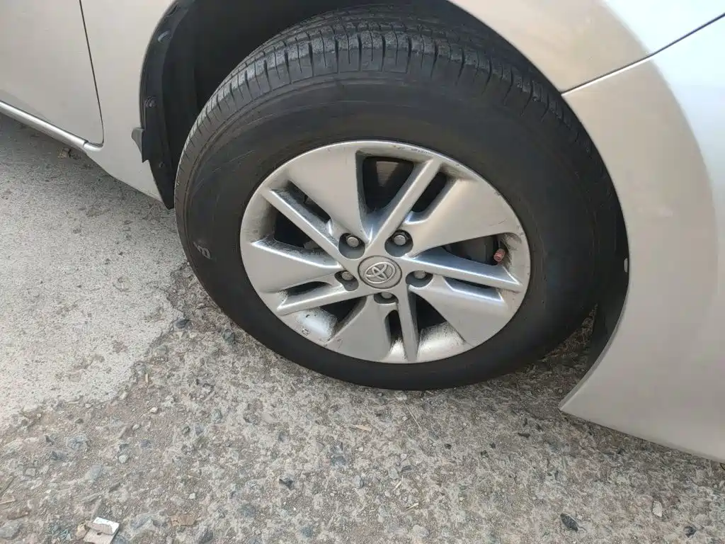 Toyota Corolla — миниатюра 10