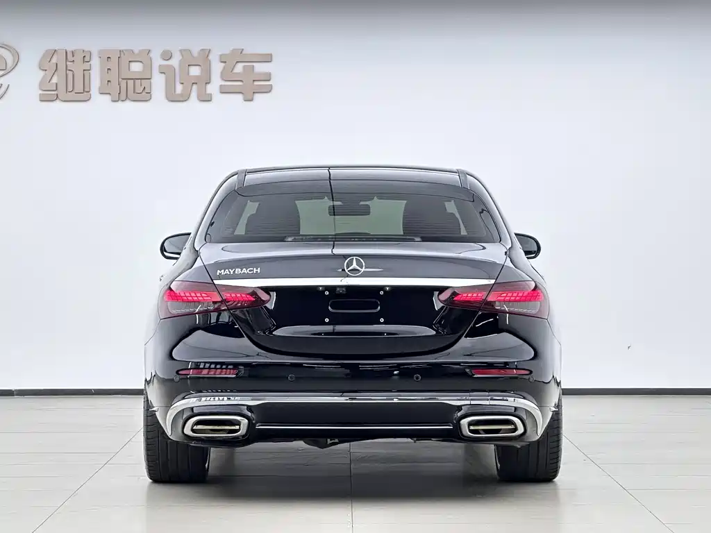 Mercedes-Benz E-Class — миниатюра 5
