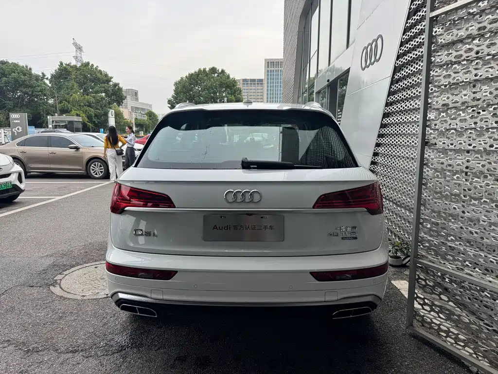 Audi Q5L — миниатюра 5
