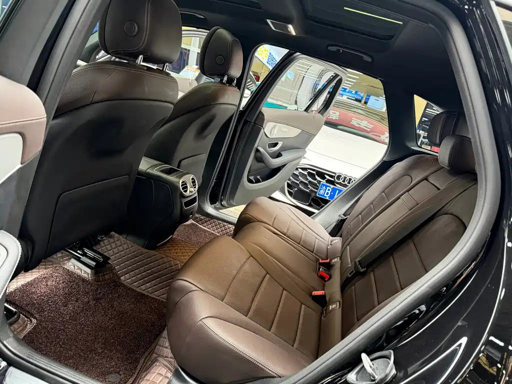 Mercedes-Benz GLC — миниатюра 14