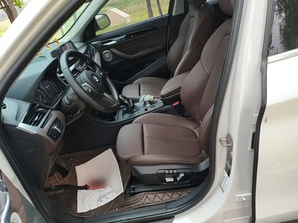 BMW X1 — миниатюра 15