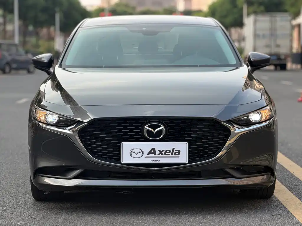 Mazda 3 Axela — миниатюра 2