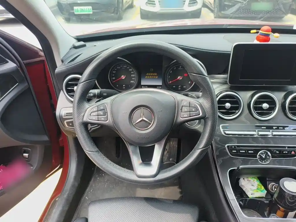 Mercedes-Benz C-Class — миниатюра 3