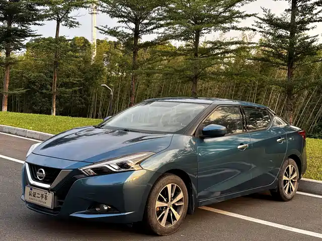 NISSAN BLUEBIRD 2018